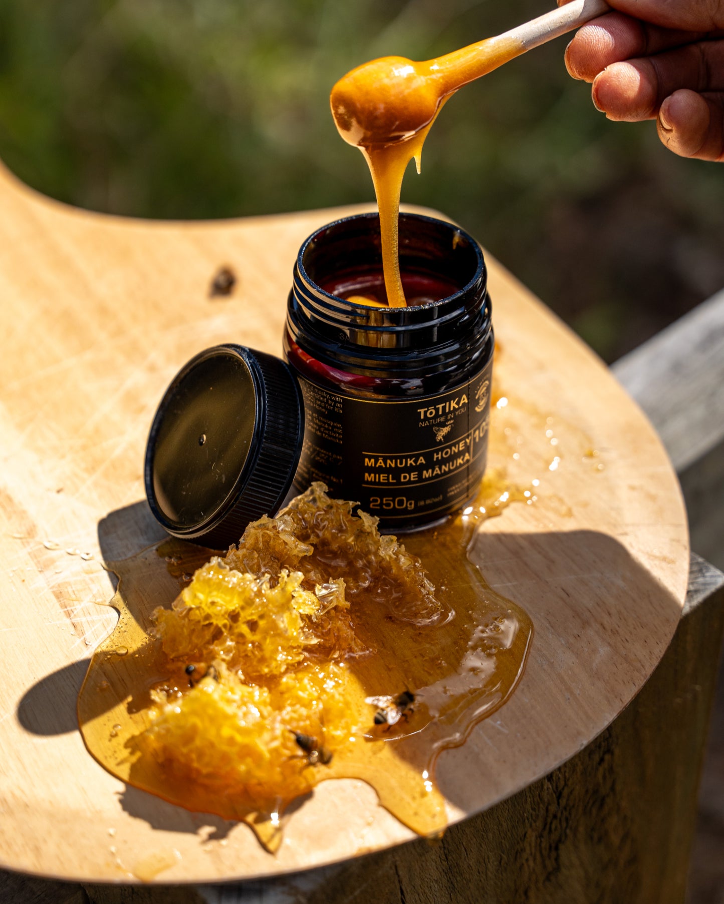 Manuka Honey 1050+ MGO image 2